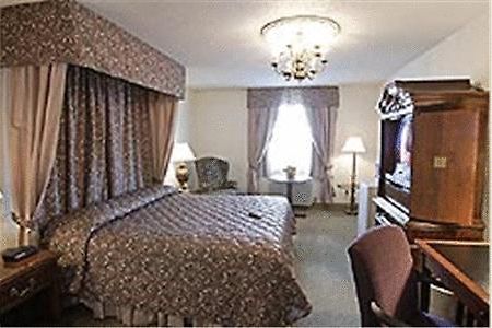 The Lodge Hotel And Conference Center 贝滕多夫 客房 照片